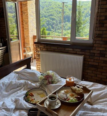 Yaremche Hotel | Готель Довбуш