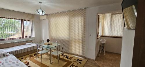 Sandanski Apartamento | Д и В 1 - D & V 1 Apartment