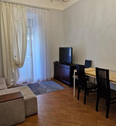 Khreshchatyy Yar Apartamento | Затишна квартира на Майдані Незалежності