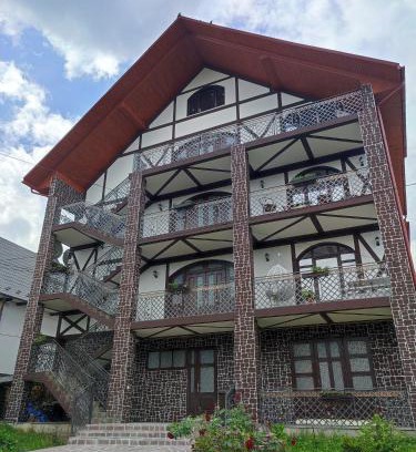 Yaremche Casa | Карпатська Вершина