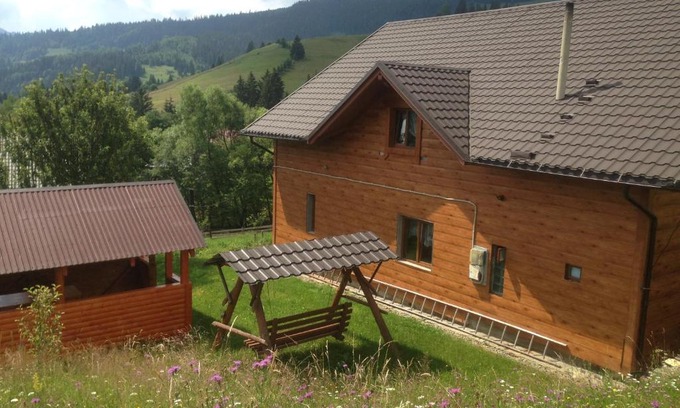 Verkhovyna Apartamento | Карпатська перлина