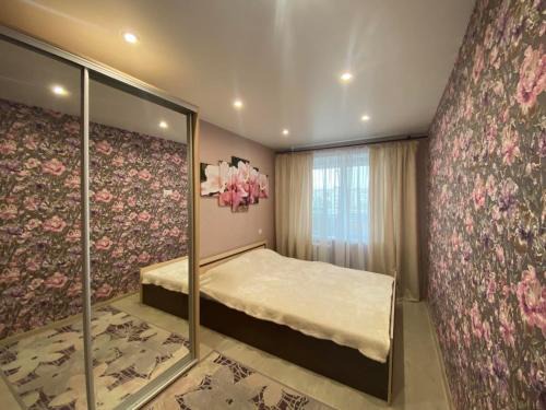 Dnipro Apartamento | Квартира с раздельными комнатами, левый берег, пр Правды, Ул Калиновая