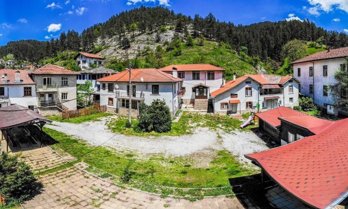 Sokolovtsi Casa | Комплекс Петлето