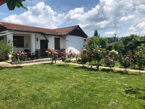 Arbanasi Casa | Къща за гости Апартамент за гости РАЙ с Арбанаси до гр Велико Търново