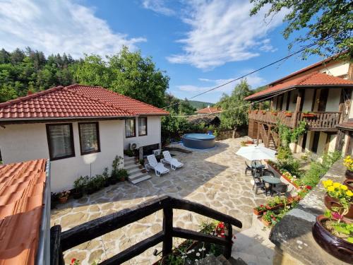 Troyan Casa | Къщи за гости "Зелената долина"