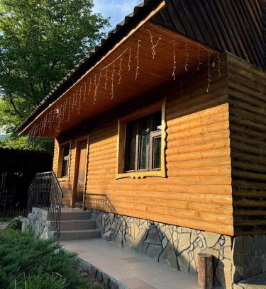 Rakhiv Apartamento | Медвежий
