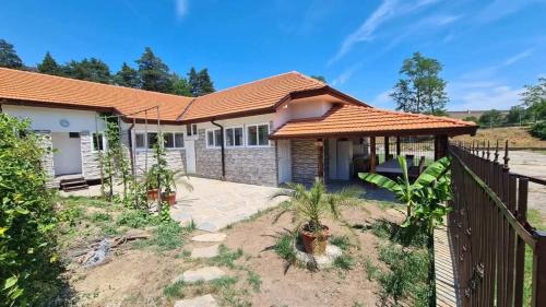 Kazanlak Casa | При Валери