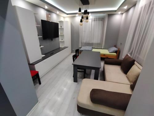 Pernik Apartamento | При митака