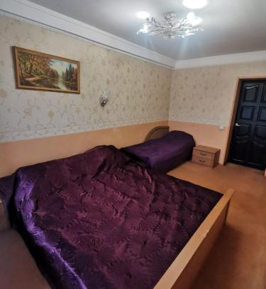 Holosiivskyj Apartamento | Просторі апартаменти на ВДНГ