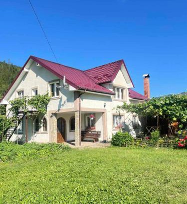 Jasienow Casa | Світанок у горах