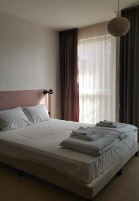 Hisarja Apartamento | Студио Ключ