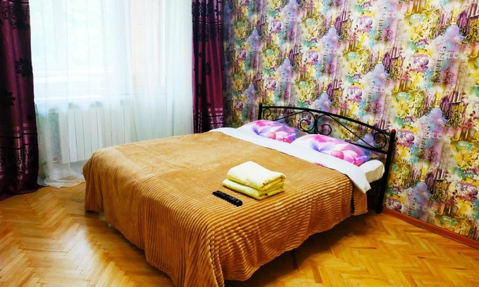 Obolons'kyi District Apartamento | Ул Вышгородская на Площади Шевченко - Vyshgorodska Street