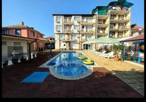 Ravda Hotel | Хотел Стоянови