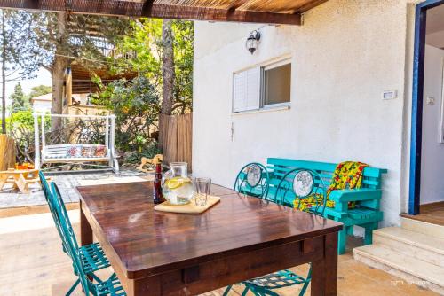 HaBonim Apartamento | דירה קסומה עם נוף לים