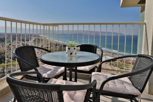 Kiryat Yam Apartamento | דירות קו ראשון לחוף - Apartments First line to the Beach