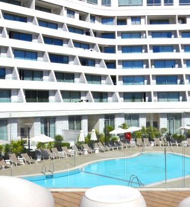 Eilat Apartamento | סי סייד אילת חדר משפחתי עם מרפסת ונוף לים ולבריכה