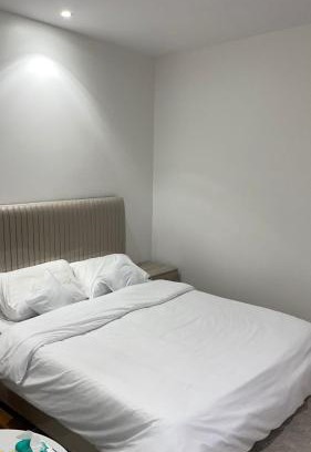 Al Kharj Apartamento | استديو بسرير ماستر وجلسه جانبيه