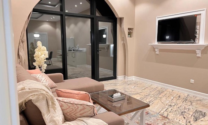 Buraydah Chalet De Esquí | الأجنحة الرخامية فندقية