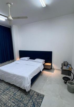 Nizwa Apartamento | الذهب الزرق للشقق الفندقية فرق