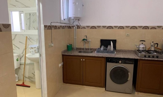 Beni Ansar Apartamento | العقارية One-Bedroom Apartment