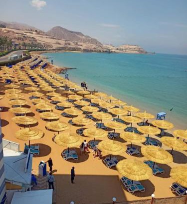Ras Sudar Chalet De Esquí | بورتو السخنه هيفين هيلز شاليه عائلات Heaven Hills Porto El sokhna