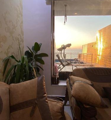 Haql Chalet De Esquí | شاليهات لودج
