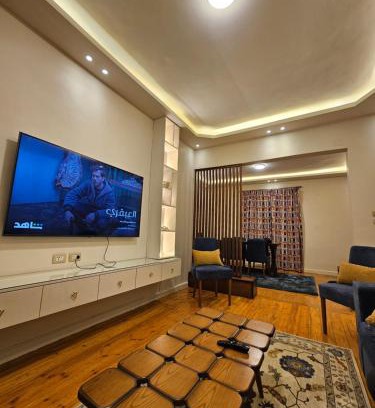 Al Duqqi Apartamento | شقة بوسط المدينة الدقي