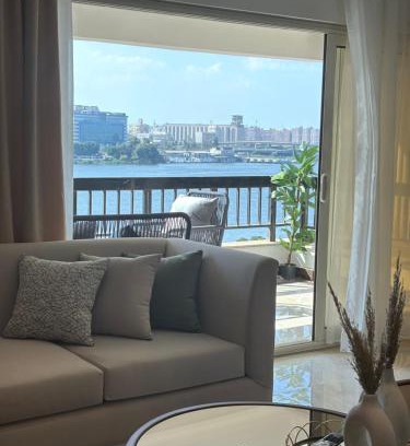 Cairo Apartamento | شقة على النيل مطله على ممشى اهل مصر