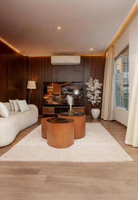 Oula Apartamento | شقة فندقية اطلالة عالنيل بالكامل في قلب القاهرة بجوار الفورسيزون