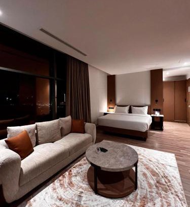 Khamis Mushait Hotel | فندق ايليقنت