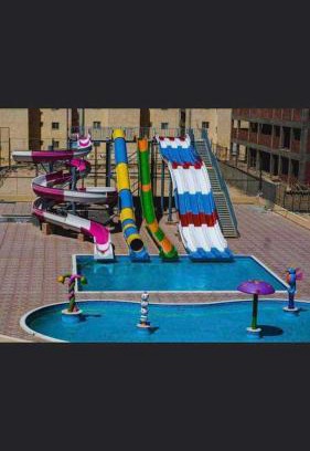 Shurtah al-Dakhlah Apartamento | قريه تافيرا بيتش راس سدر