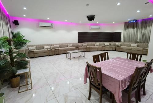 Al Kura Apartamento | هابي لاند 1