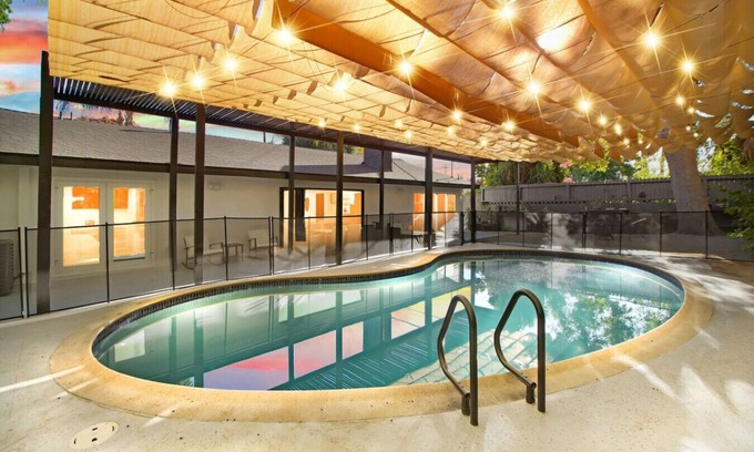 Woodland Hills Casa | ৎ୭ The Bigler Hideaway ৎ୭w/POOL&MORE