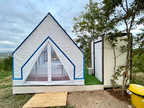 Nong Sarai Otro | กระโจม Howland Glamping Khaoyai