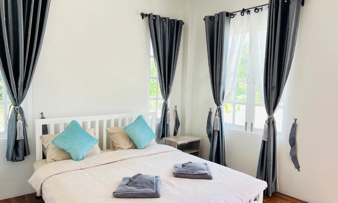 Tha Sung Casa | บ้านพักดีมีทรัพย์ Baan PakDee Meesub