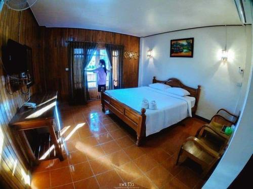 Phrae Casa | บ้านสวนกุหลาบแก้วรีสอร์ท