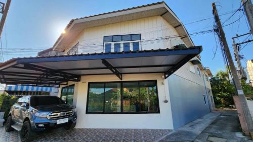 Talat Cama Y Desayuno | บ้านสุขใจ Baan Sukjai