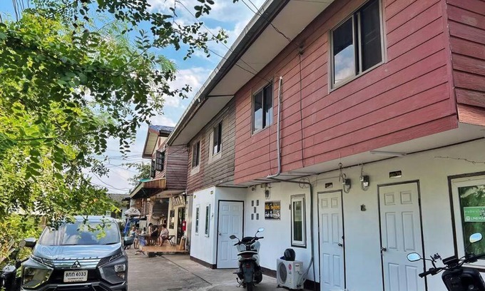 Mak Khaeng Casa | บ้านเช่า Wilai Townhome Udon