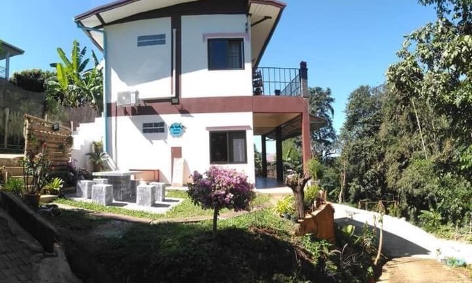 Mae Fa Luang Casa | หลับสบายที่ดอยตุง Zuh meh ja Home lodge
