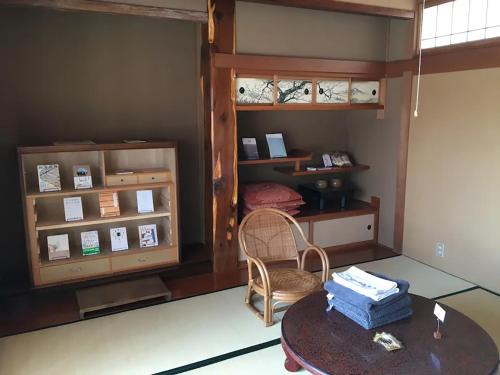 Matsumoto Casa | やまやどり 一軒家の2階を貸切でご利用いただける個室宿