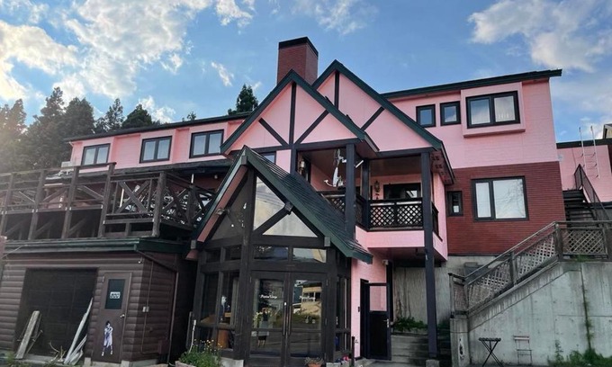 Inawashiro Cama Y Desayuno | Alpine Lodge