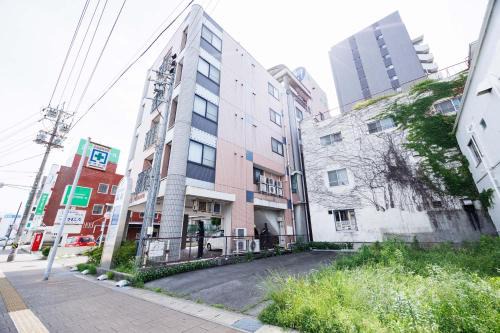 Handa Hotel | ビジネスホテル寿屋