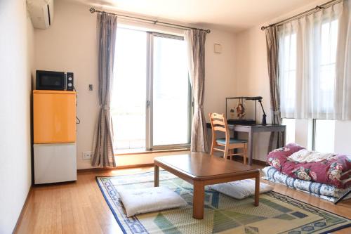 Iruma Casa | ファミリー不向き!素泊まり一棟貸切りではない個室の静かな方限定無料WiFi