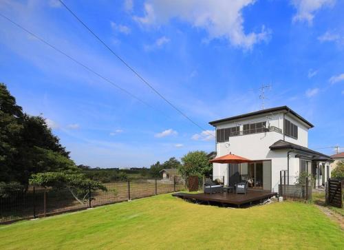 Mobara Villa | ペット同伴プランあり, 一棟貸し, 屋根付bbq, 薪サウナ, 広いお庭ドッグラン, 海まで車10分