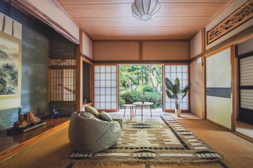 Sado Casa | 佐渡古民家一棟貸切 Active Art Hotel 日本庭園 佐渡アート