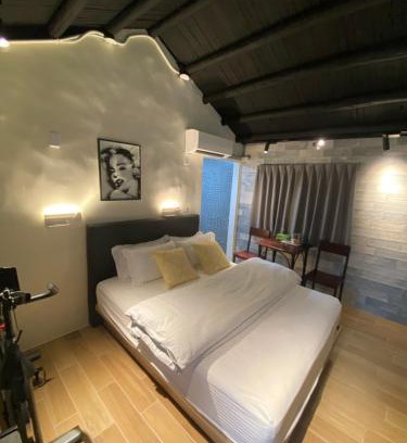 Tongxiao Casa | 內之島旅宿 House