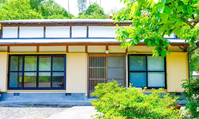 Hata-gun Apartamento | 四万十川まで歩いて行ける 一棟まるっと貸し切りの宿 gu