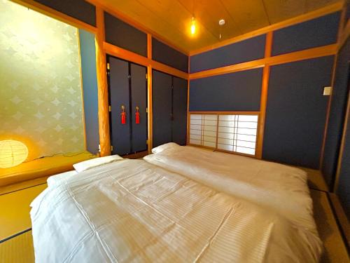 Kanazawa Casa | 旅籠屋ゆいまーる - 猫と触れ合える宿