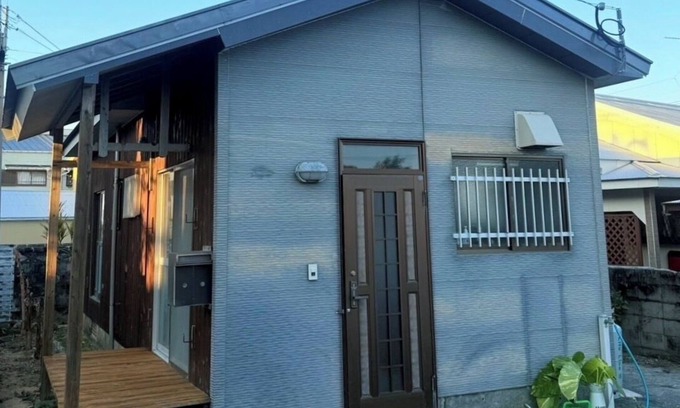 Kikai Island Casa | 昭和レトロな貸切平屋・赤連バナナハウス（喜界町）