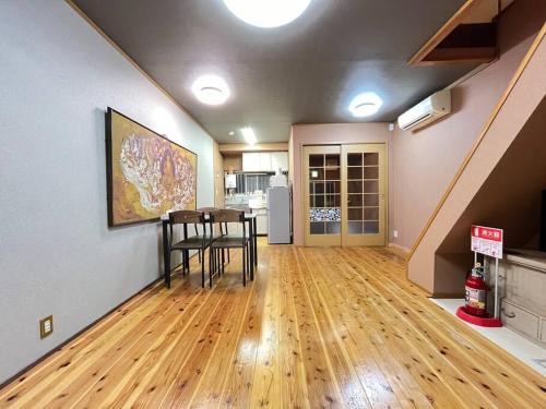 Yao Apartamento | 最大８人様まで宿泊可能な１棟貸しです！近鉄八尾駅から徒歩３分！